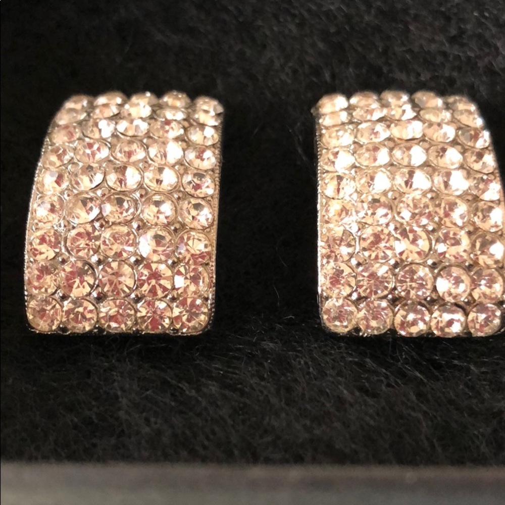 BLOOMINGDALES RHINESTONE SILVER CLIP EARRINGS - Picture 7 of 8